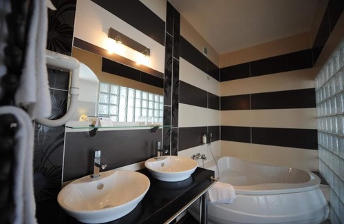 Centre Ville Hotel | Continental Pau Centre