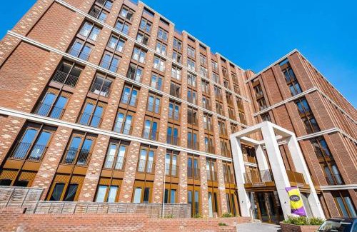 St Albans Apartment | Contractors l Holidays l Long Stays l Short Stays l WiFi l Remigro Short Lets