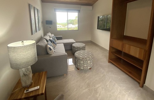 Ciudad Cortes House | Convenient to Amenities, pool, high speed internet