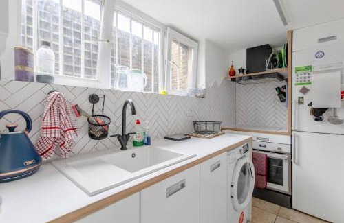 Dalston Apartment | Convenient 1 Bedroom Apartment in Dalston