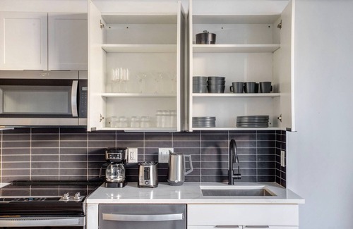 Petworth Apartment | Convenient 14th St 2BR w/Laundry, near Food & Fun, by Blueground