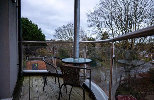 Crawley City Centre Apartment | Convenient 2 Bedroom Apartment in Crawley