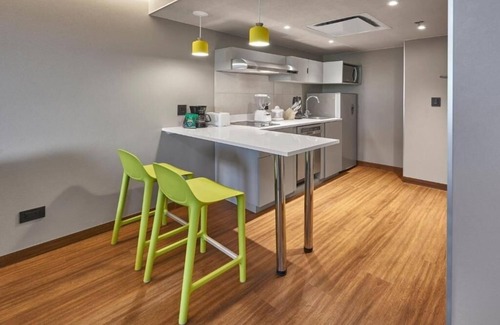 Benito Juarez Apartment | Convenient 4-Room Modern Stay Near Airport | Ideal for Early Flights + Breakfast