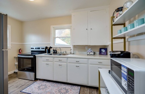 Fairborn House | Convenient Cozy Boho Cottage