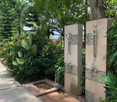 Talomo District Apartment | Convenient Davao Getaway