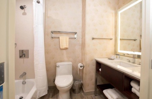 El Monte House | Convenient El Monte Rooms near LA hotspots
