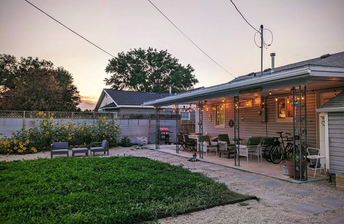 South Salt Lake House | Convenient Location Mid Term Rental, Pets allowed! Great neighborhood
