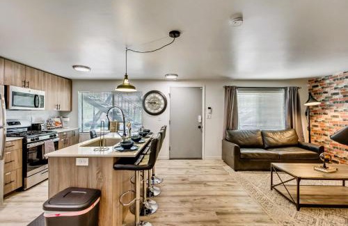 Downtown Salt Lake City Apartment | Convenient - Near Hospitals - King Bed