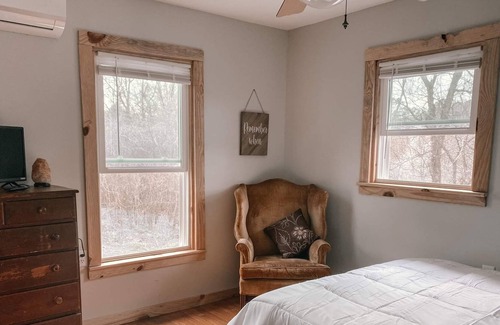Killen Cottage | Convenient, Quiet, Relaxed, & Fisherman's Paradise With Excellent Boat Parking