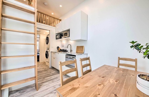 South Salt Lake House | Convenient Salt Lake Tiny Home with Chic Interior!
