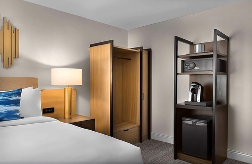 Milpitas Hotel | Convenient Stay, Superb Location! 2 Modern Units, Pet-Friendly, w/Outdoor Pool!