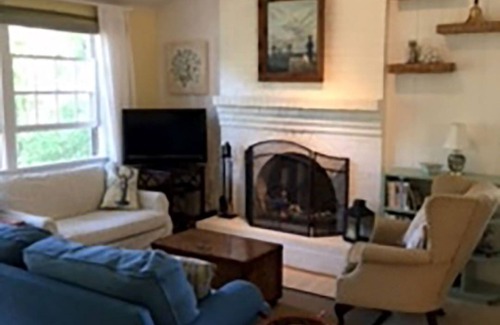 Harwich Port House | Convenient to beaches, shops and all Harwichport has to offer