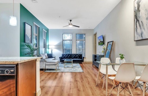 Piedmont Heights Apartment | Conveniently Located 2bed2bath Buckhead Apt