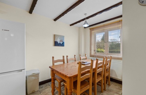 Saltash Cottage | Conveniently located to explore all that Cornwall and Devon have to offer