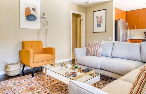 Sunnyvale West Apartment | Conveniently Located 1BR in Sunnyvale