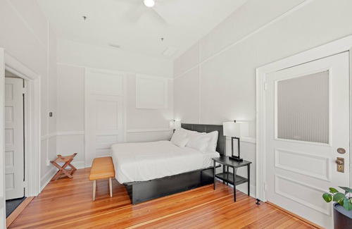 Valdosta House | Converse and Co at The Mckey Hotel
