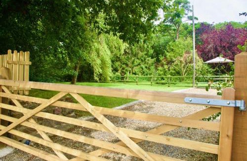 Kilgetty Apartment | Converted Stables at Peaceful Family Farm Stay