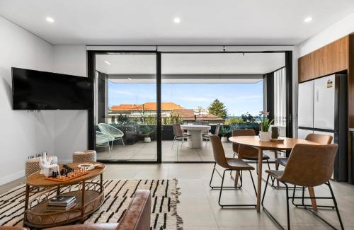 Coogee Apartment | Coogee Beachside Bliss 6