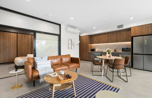 Coogee Apartment | Coogee Beachside Hideaway #3 – Cozy 1BR, Pet Friendly Retreat