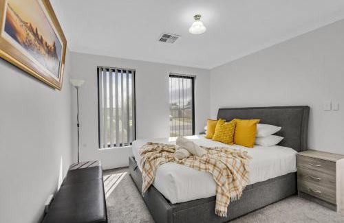 Eaton House | Cooinda Happy Place 3BR Home with Pool