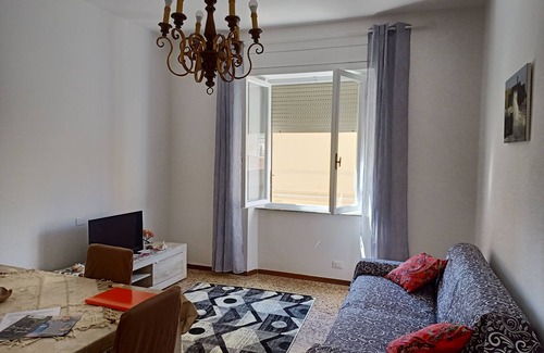 Piombino Apartment | Cool apartment with AC in Piombino