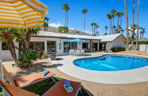Indian Canyon House | Cool Camino - Meredith Lodging