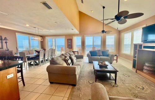 East End House | Cool Change- Sunset Beach- Beachfront- Pet-Friendly