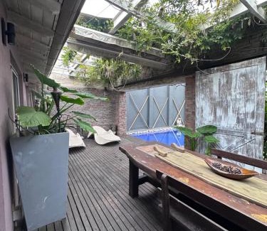 Olivos Bed & Breakfast | Cool clima