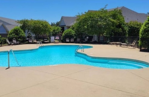 Spring Lake Condo | Cool Condo in Quiet Community > Pool; Golf; Fish