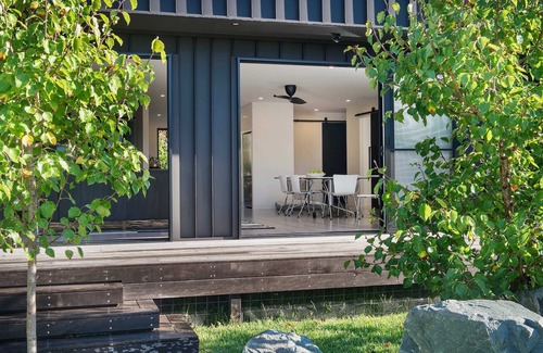 North Haven Cottage | 'Cool' quality dog friendly seaside cottage Greater Port Macquarie