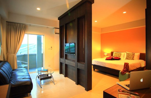 Talat Nuea Hotel | Cool Residence