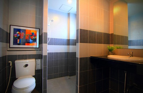Talat Nuea Hotel | Cool Residence