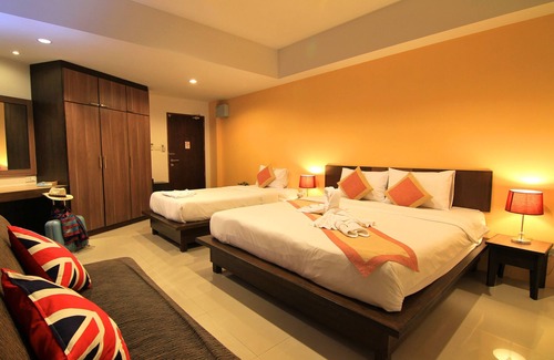 Talat Nuea Hotel | Cool Residence