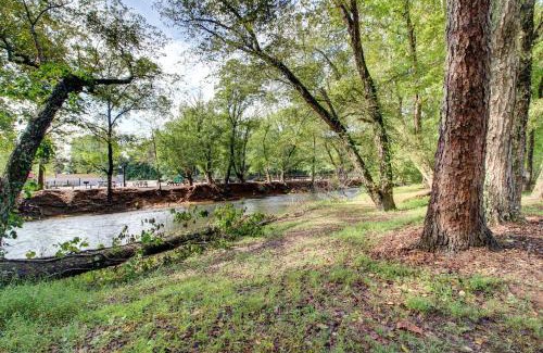 Helen Apartment | Cool River Condo II