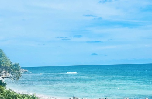 Atlantic Shores Apartment | Cool, Self Contained, spacious 1-bedroom apartment in Christ Church