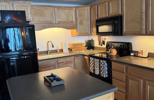 Warm Springs Condo | Cool ski condo in Ketchum- Sun Valley
