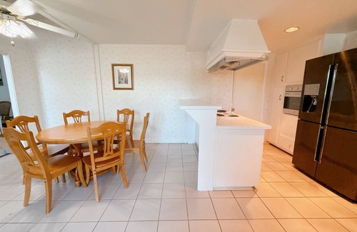 Hacienda Heights House | Cool townhome with AC in Hacienda Heights - 3 bedrooms available