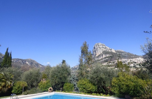 Saint-Jeannet Villa | Cool Villa in the hills near Vence