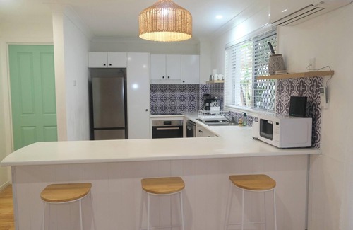 Bilinga House | Coolangatta Surf & Stay – 3BR Townhouse