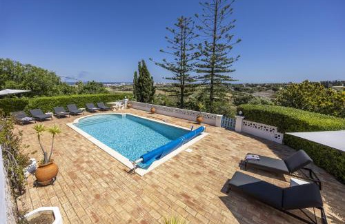 Funchal Villa | CoolHouses Algarve Lagos, 4 bed single-story House, pool and amazing panoramic views, Casa Fernanda