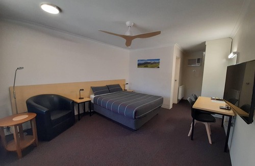 Cooma Hotel | Cooma Motor Lodge Motel