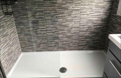 Bude Ski Chalet | Coombe Corner Cornwall