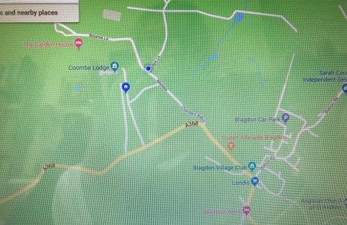 Rickford Bed & Breakfast | Coombe Lodge Farm House
