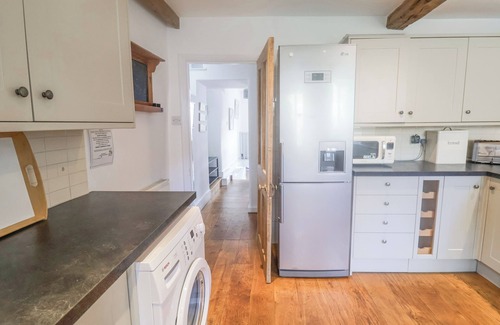 Lyme Regis Cottage | Coombe Street Cottage