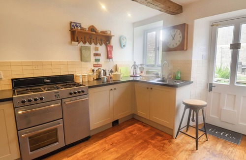 Lyme Regis Cottage | Coombe Street Cottage