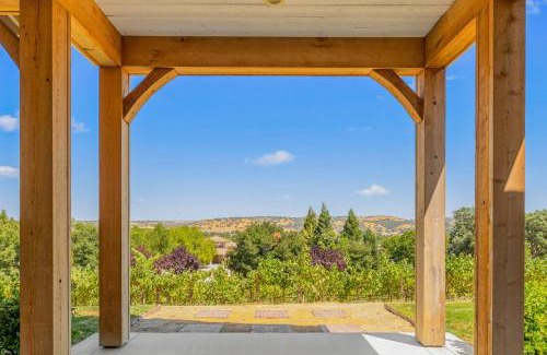 Paso Robles House | Cooperage by AvantStay Vineyard Views Soccer