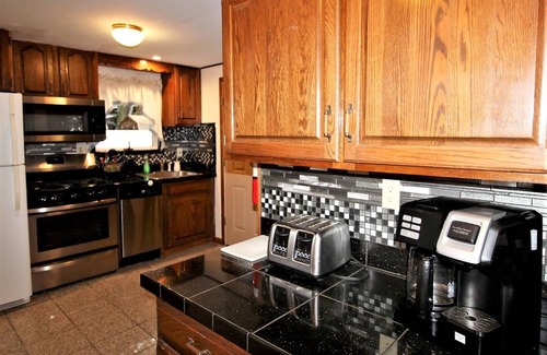 Maryland House | Cooperstown Baseball Rentals - Lakeview Pines