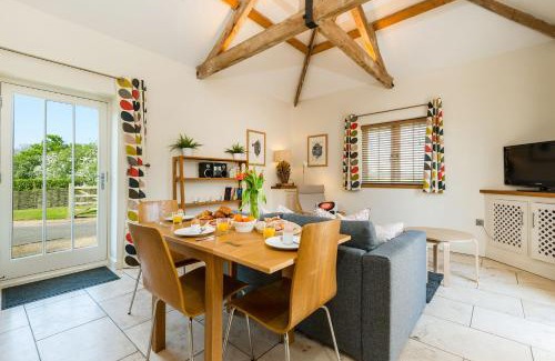 Sculthorpe House | Coot Cottage