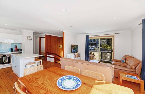Copacabana House | Copa Cottage - Convenient Location