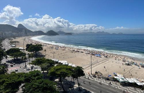 Leme Apartment | Copacabana de frente para o mar.